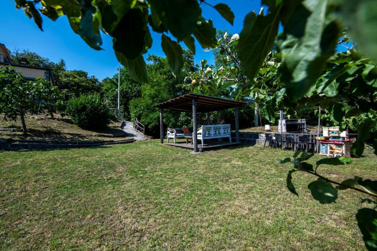 211 - Appartamento Acacia, Terrazza Giardino E Piscina Carro Eksteriør billede