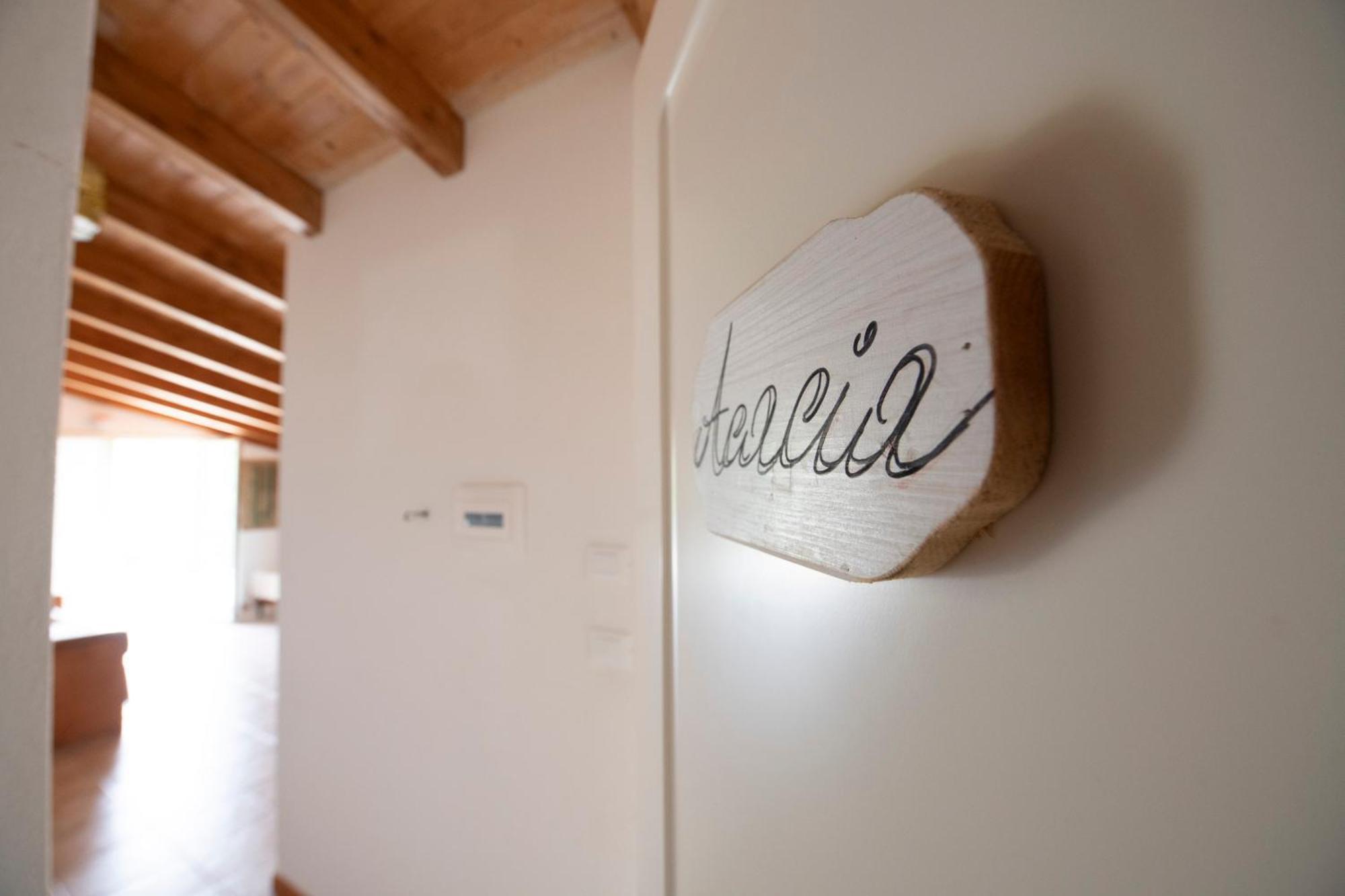 211 - Appartamento Acacia, Terrazza Giardino E Piscina Carro Eksteriør billede